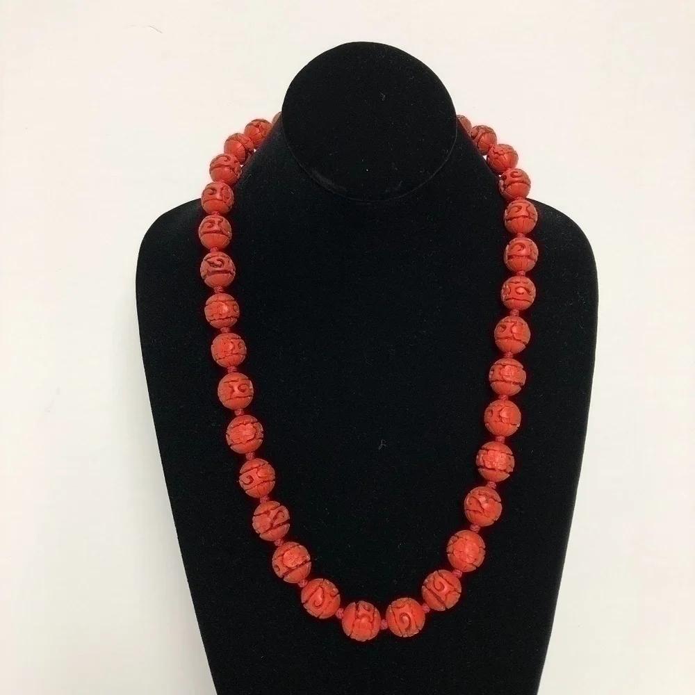 Vintage Cinnabar Chinese Necklace - Picture 2 of 6